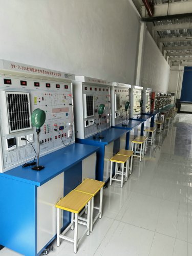 ̫��ܹ���Դ�l(f��)�ϵ�y(t��ng)��(sh��)Ӗ(x��n)�b��