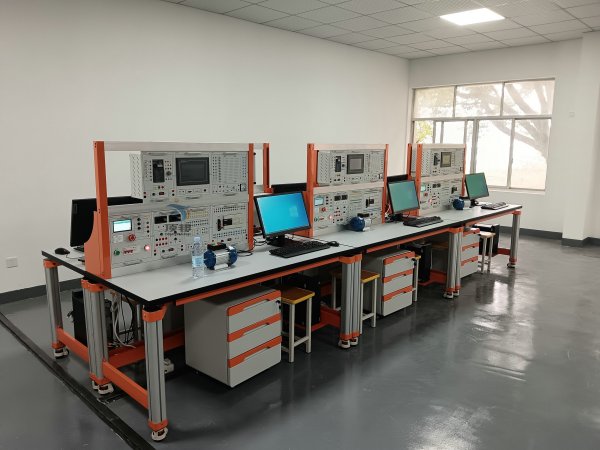 PLC��늚���ƾC�ό�(sh��)Ӗ(x��n)�_