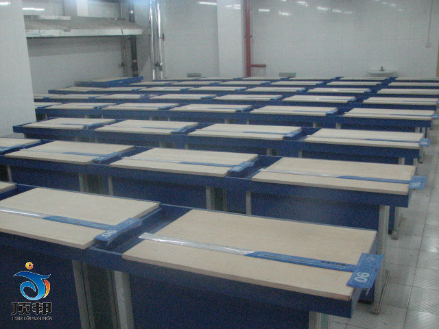 豪華型工程制圖實(shí)驗(yàn)室設(shè)備