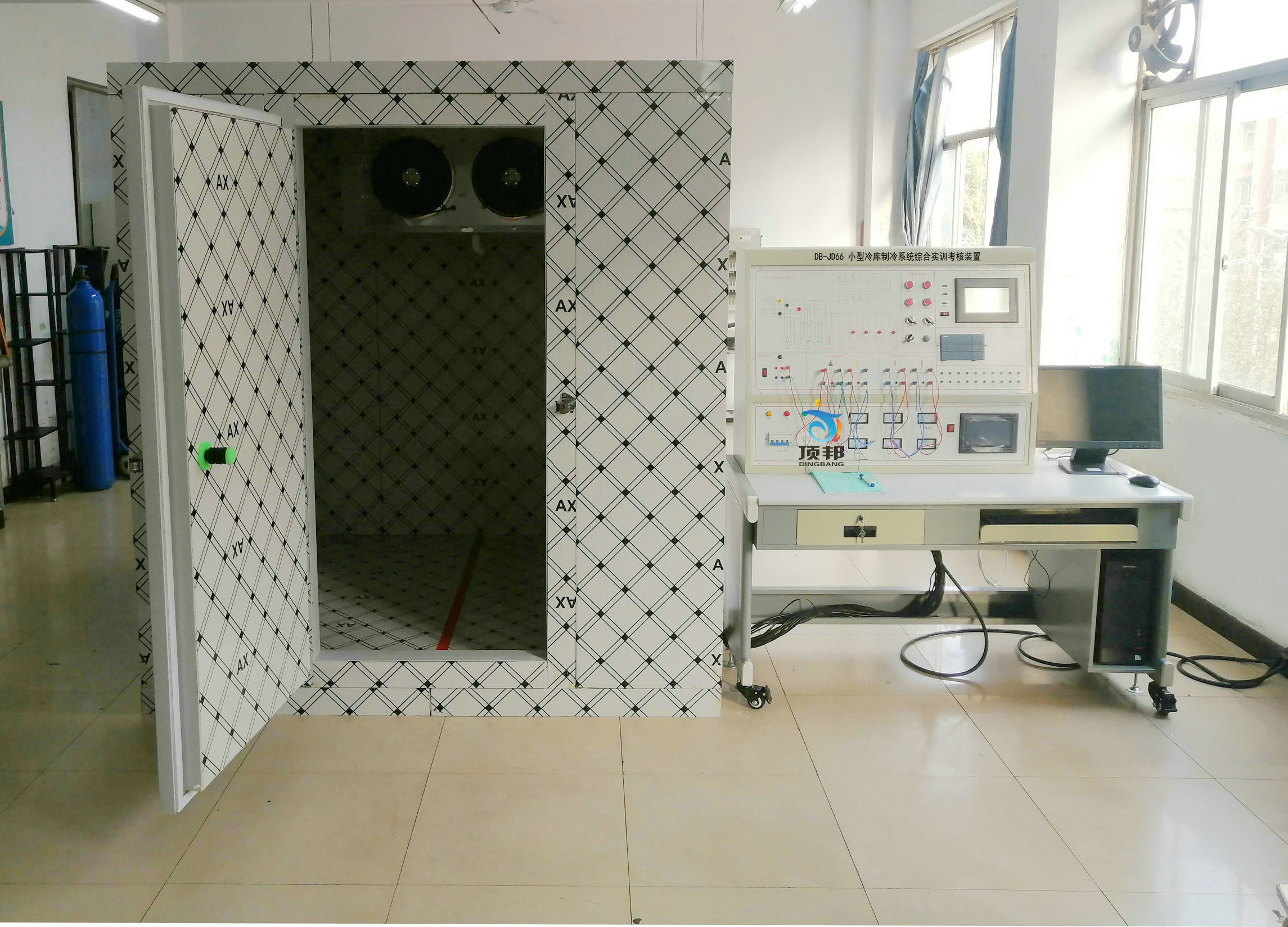 С���������ϵ�y(t��ng)�C�ό�Ӗ(x��n)�����b��