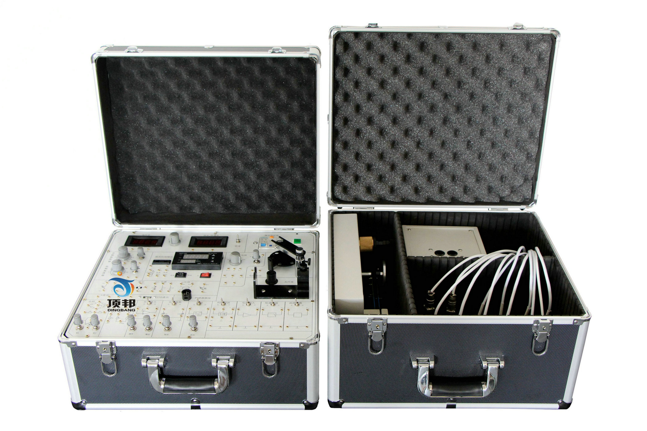 �������C�ό����