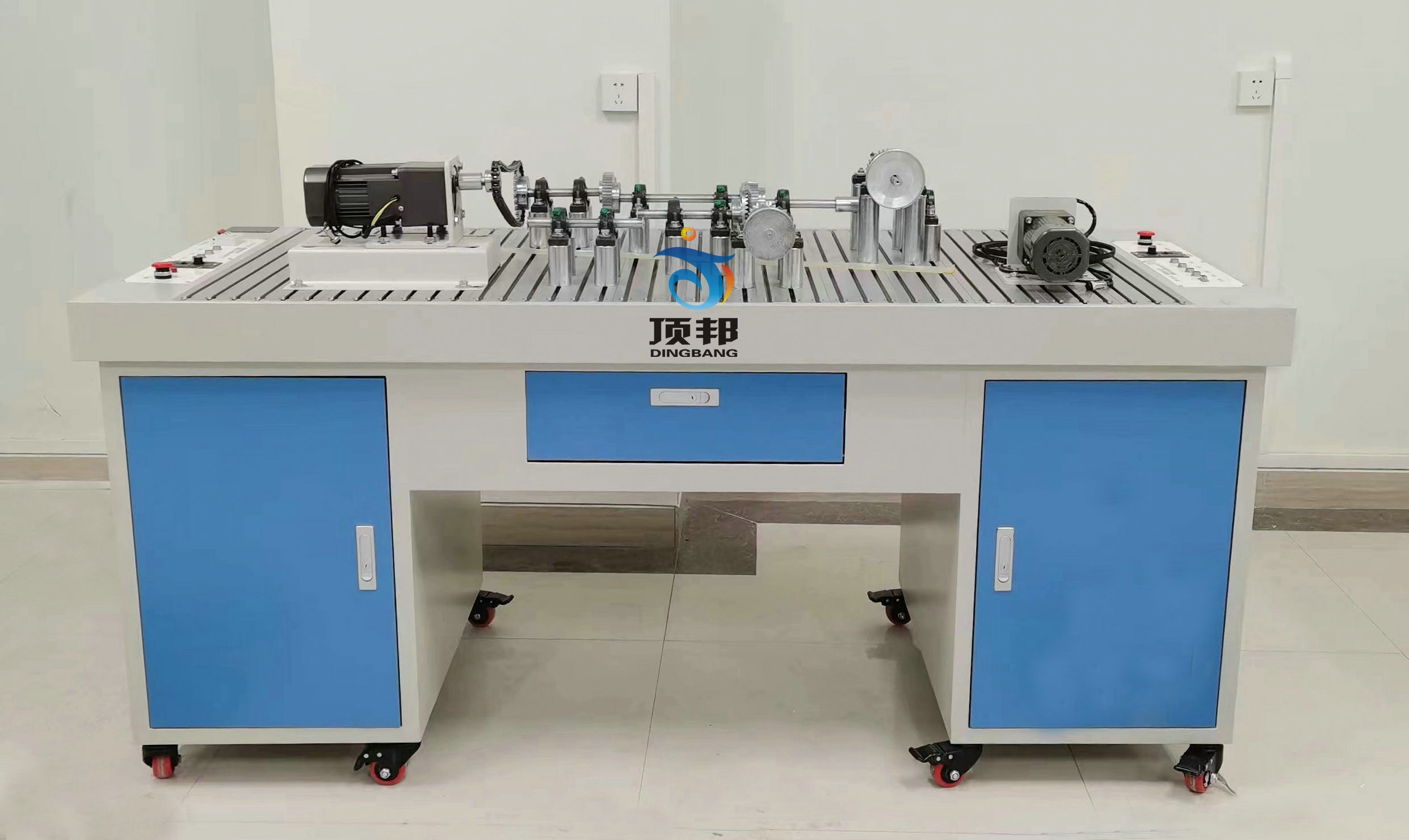 機械系統(tǒng)綜合實訓(xùn)裝置