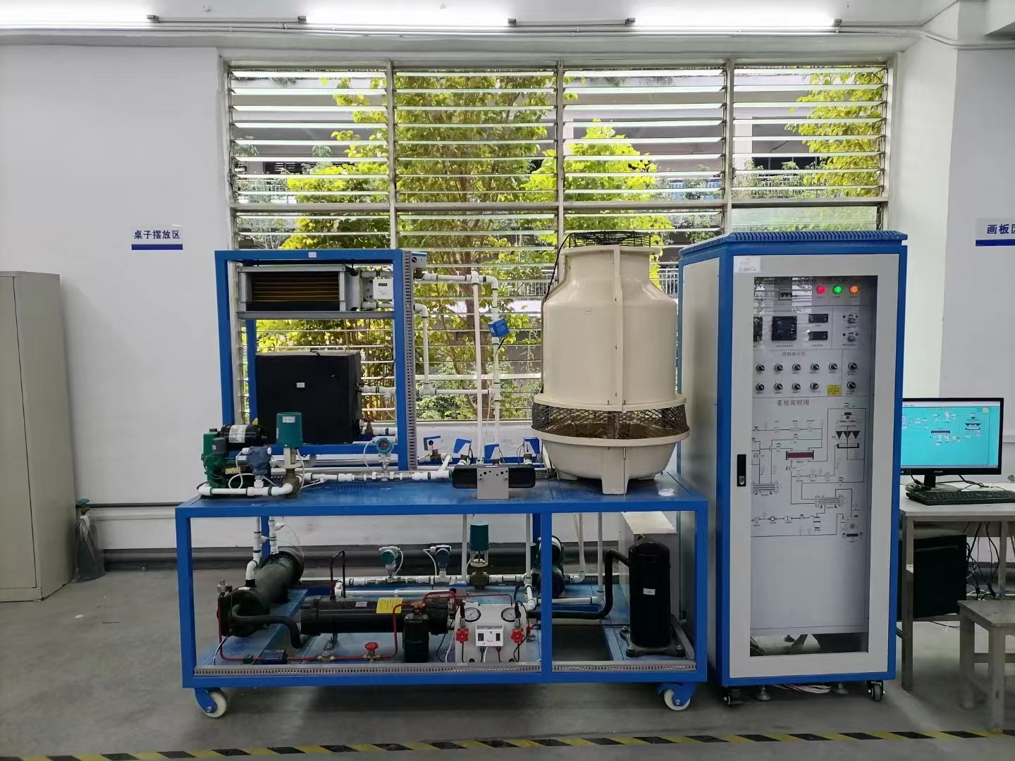 �Ṥ�W�C�ό���O��