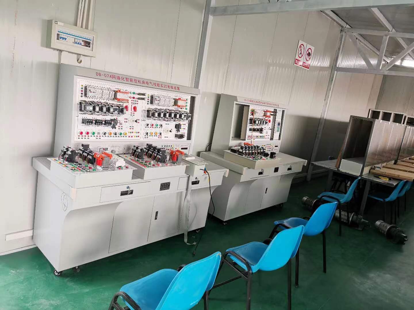 機床電氣實訓(xùn)臺