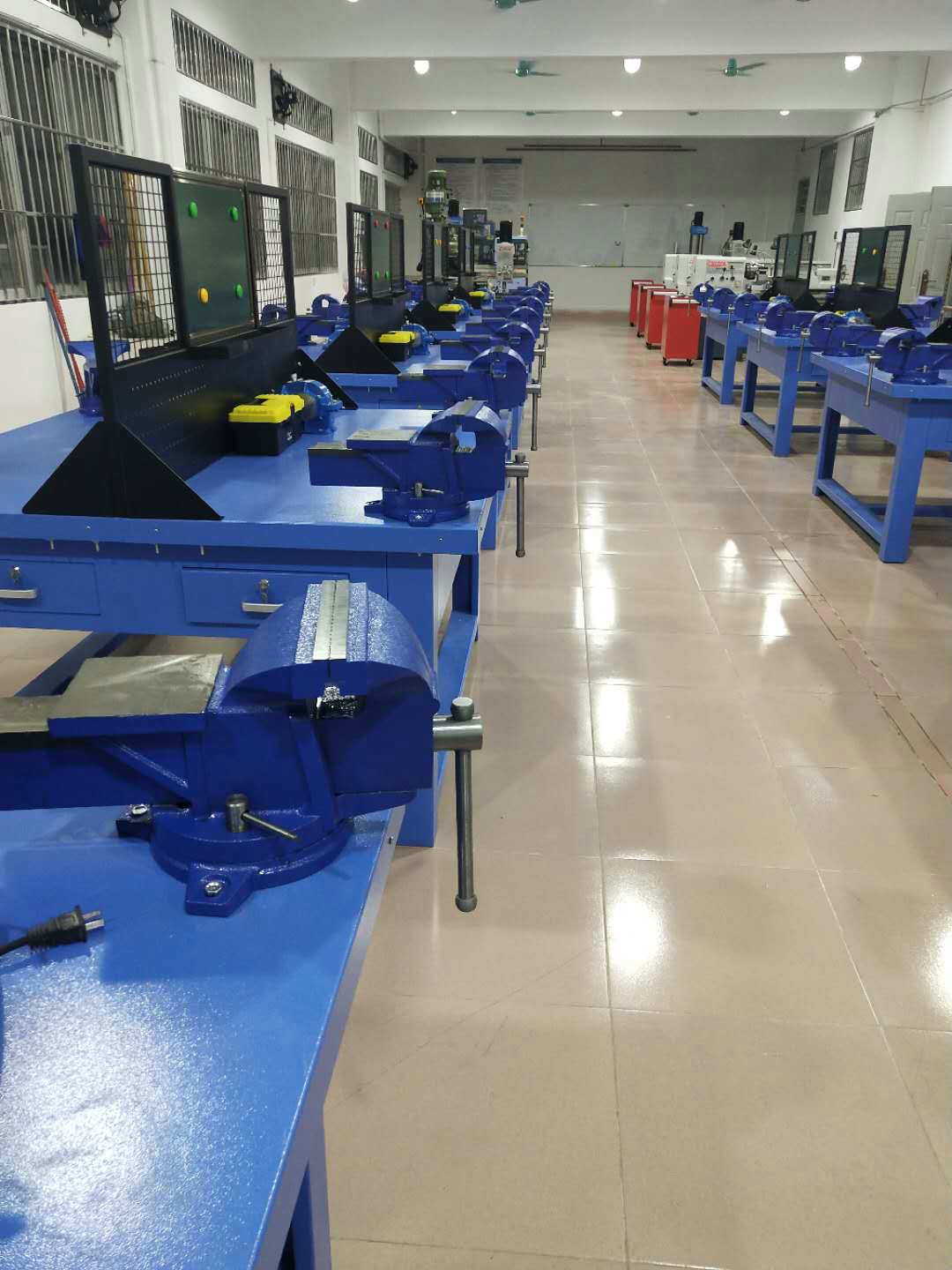 �Q�������_(t��i)