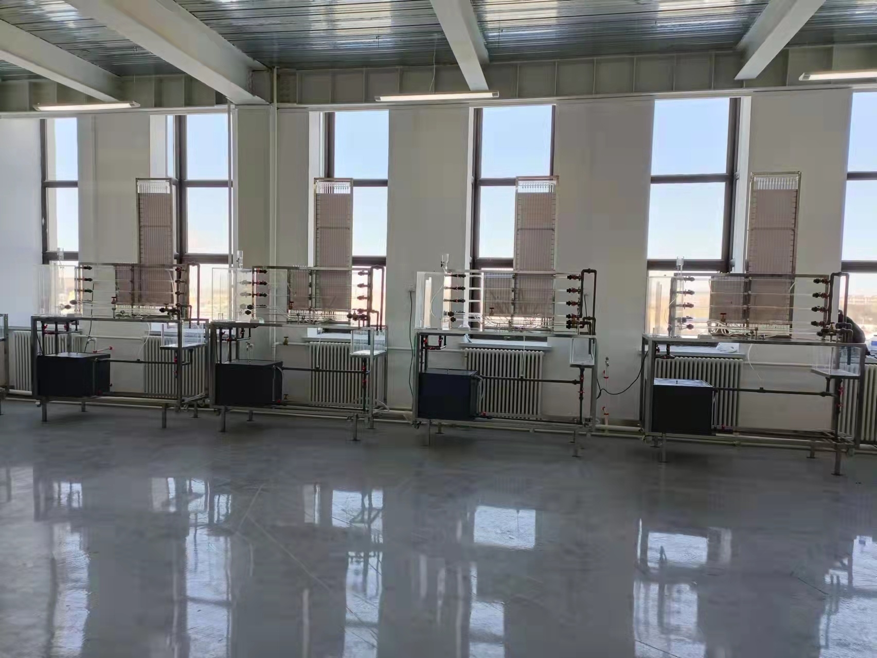 流體力學(xué)綜合實(shí)驗(yàn)裝置