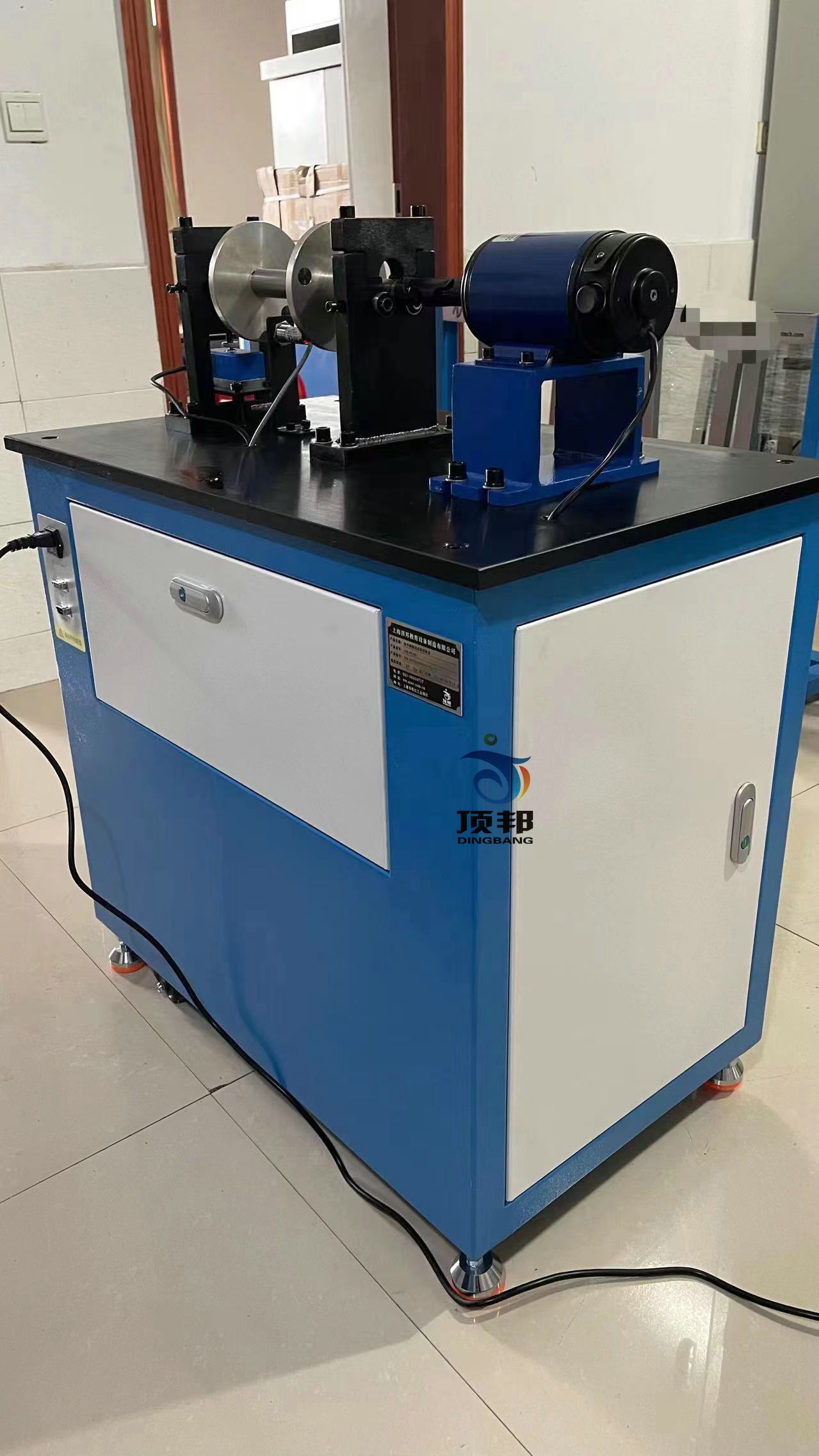 動(dòng)平衡測(cè)試分析試驗(yàn)臺(tái)