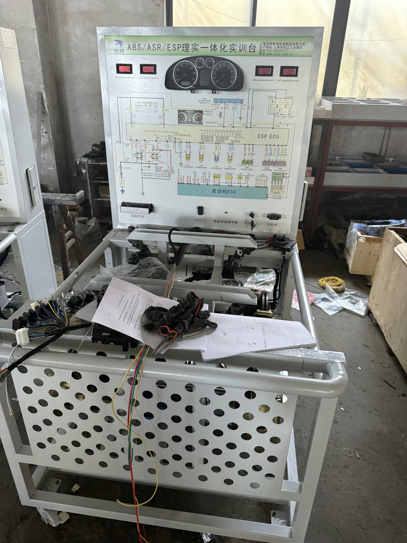 ABS/ASR/ESP�Ƅ�ϵ�y(t��ng)��Ӗ�_