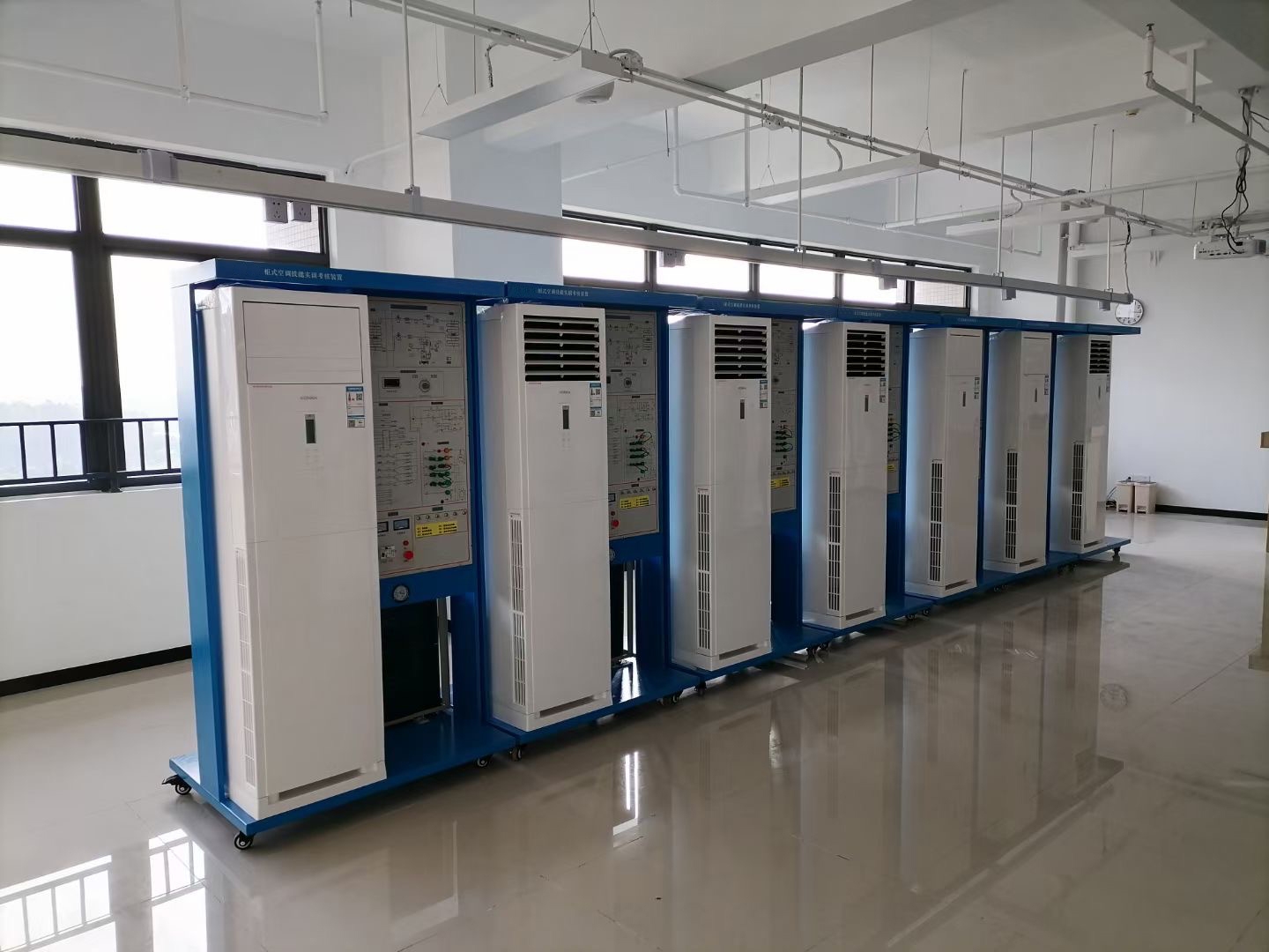 ��ʽ���{(di��o)���܌�Ӗ�����b��