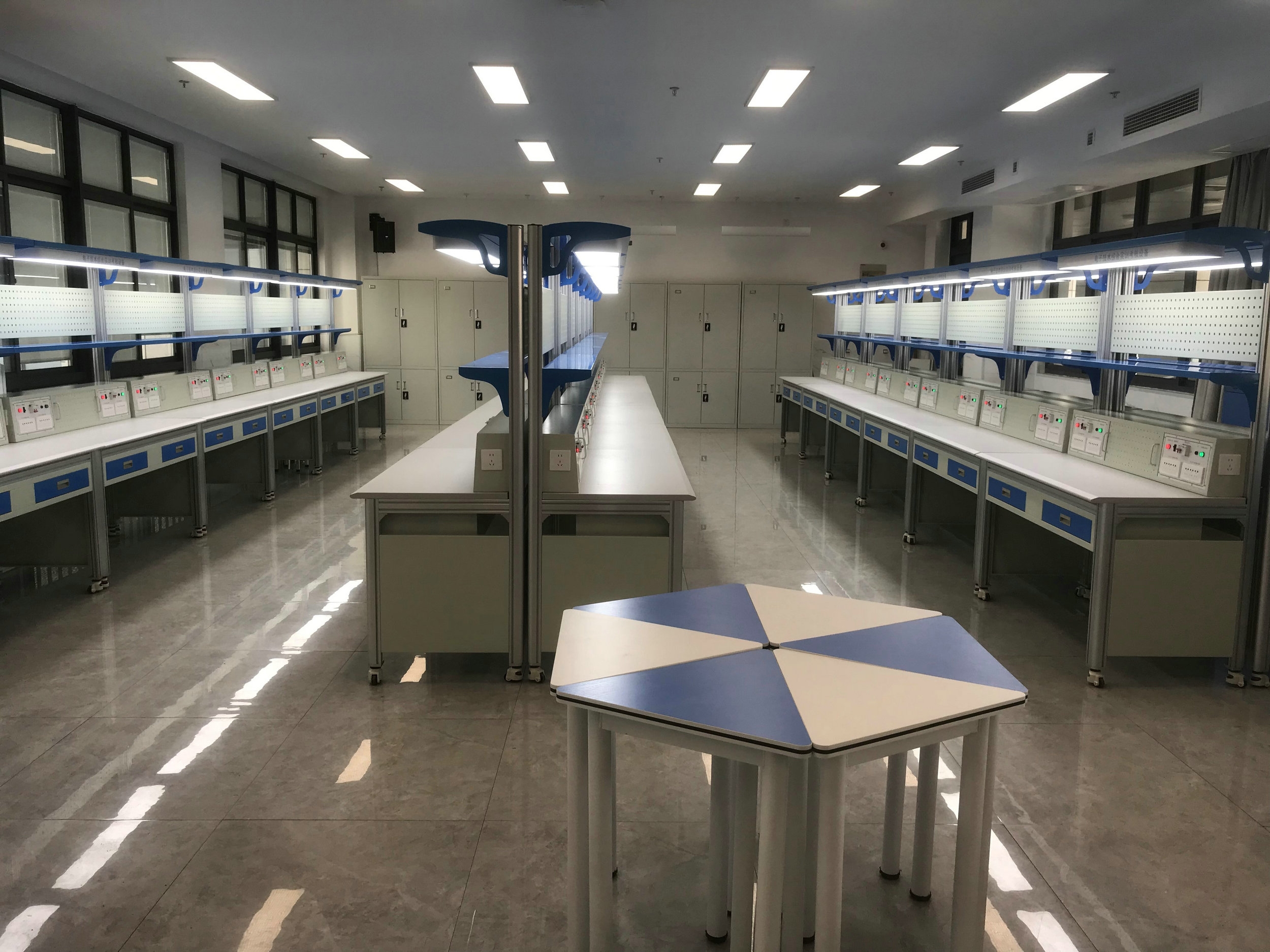 單片機實驗開發(fā)裝置