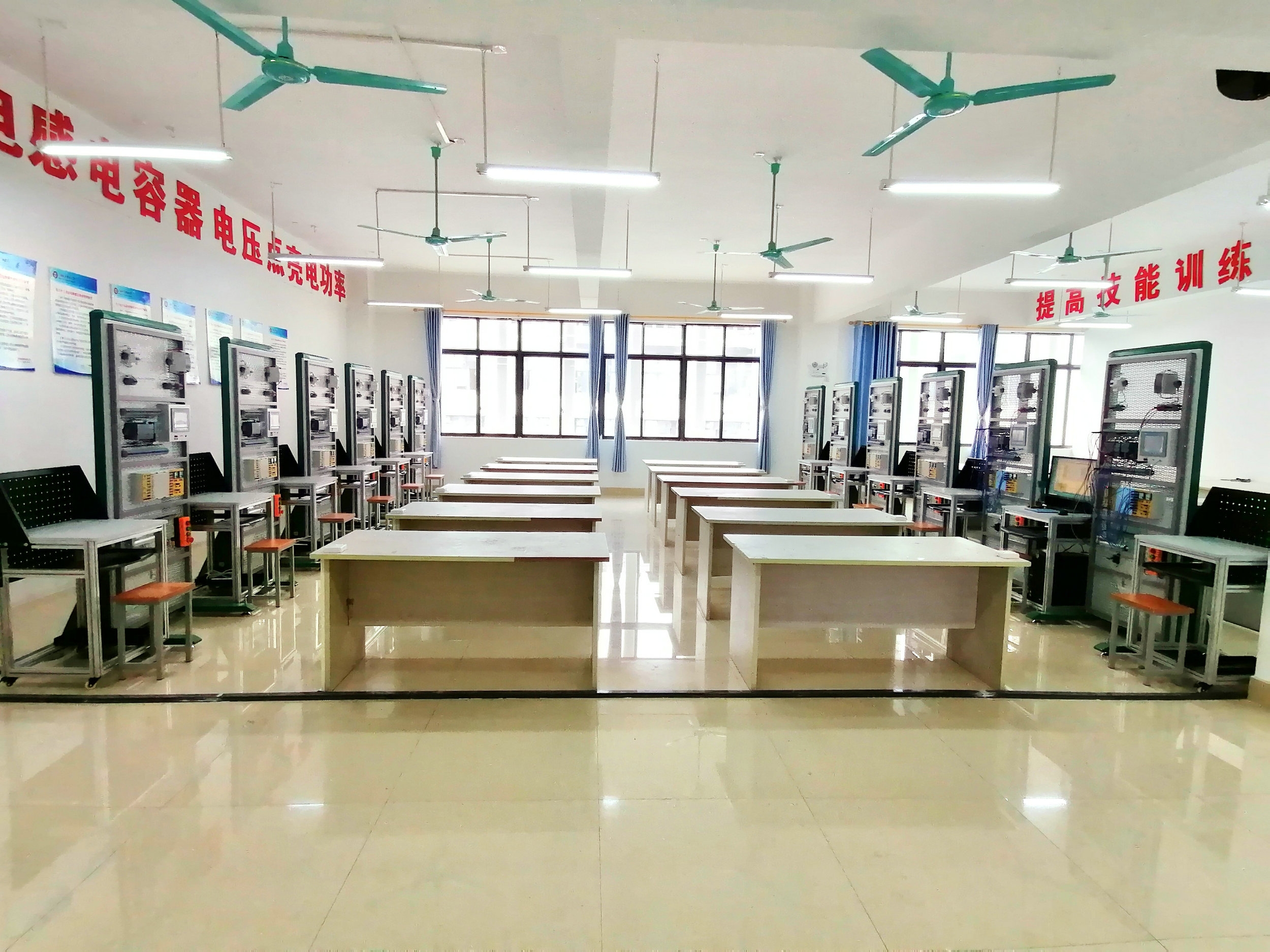 ���I(y��)�Ԅ�(d��ng)���W(w��ng)�j(lu��)���ƌ�(sh��)Ӗ(x��n)ƽ�_(t��i)