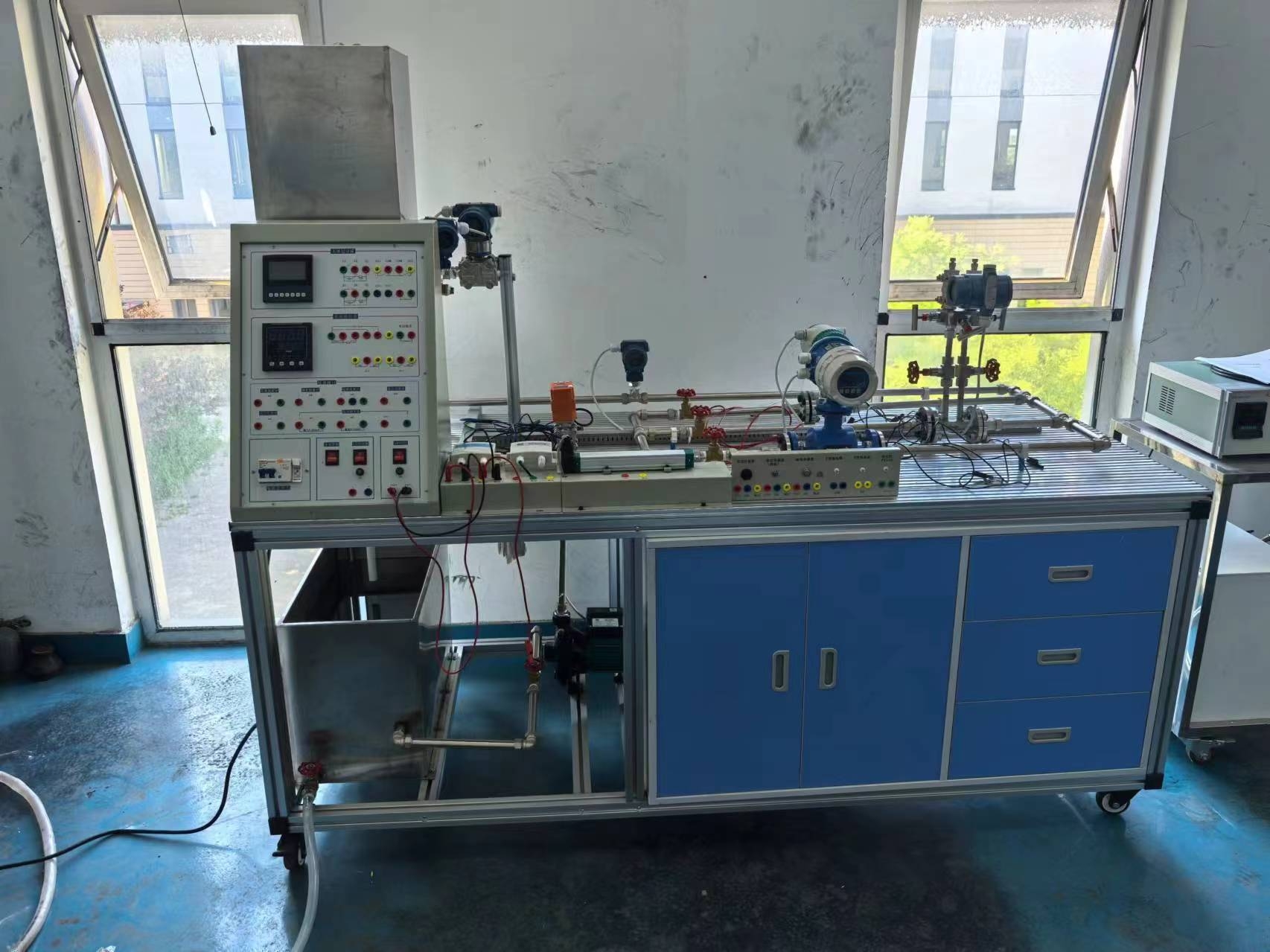 DBJT-5 �Ṥ�x�������^�̜y����(sh��)�(y��n)�b��