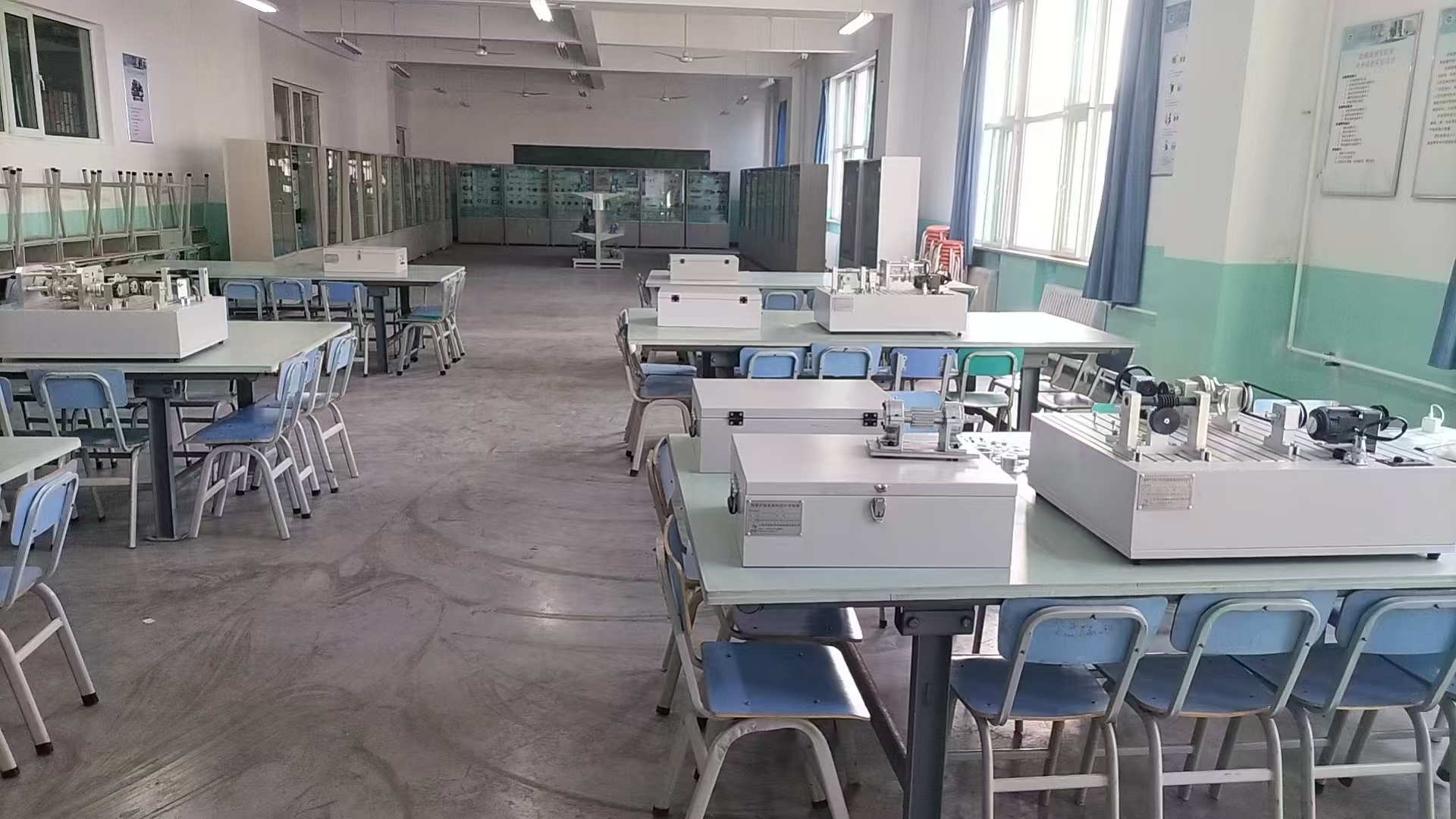 創(chuàng)意式軸系結(jié)構(gòu)設(shè)計(jì)實(shí)驗(yàn)箱