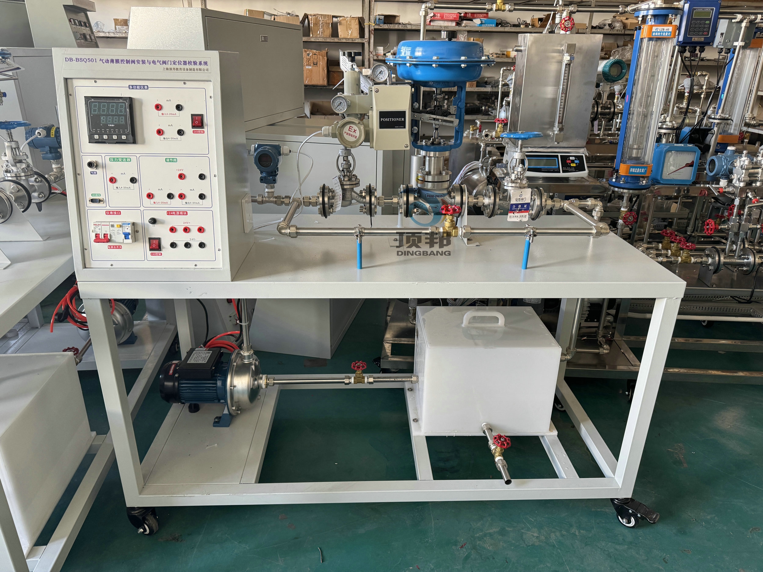 氣動(dòng)薄膜控制閥安裝與電氣閥門(mén)定位器校驗(yàn)系統(tǒng)