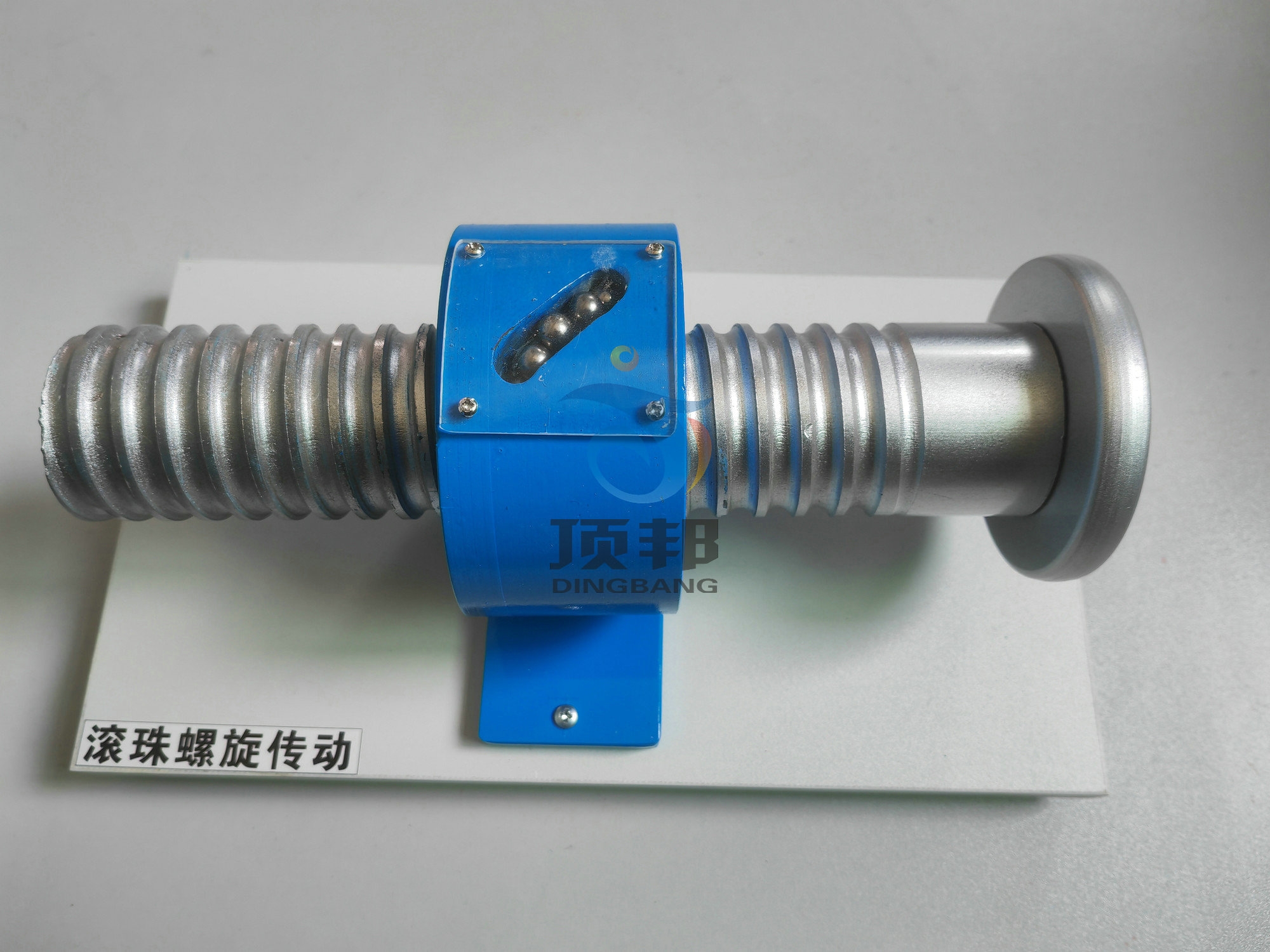 �Cе���A�̌Wģ��