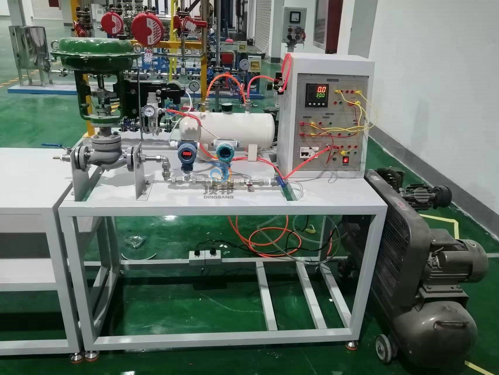 ����{(di��o)��(ji��)�y���b�{(di��o)У��Ӗ(x��n)�b��