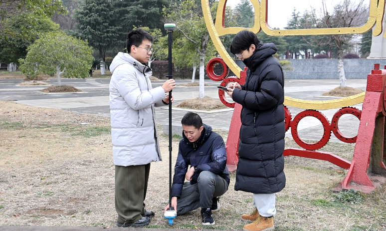 4地震儀布設(shè)與密集臺(tái)陣布設(shè)圖 (1).png